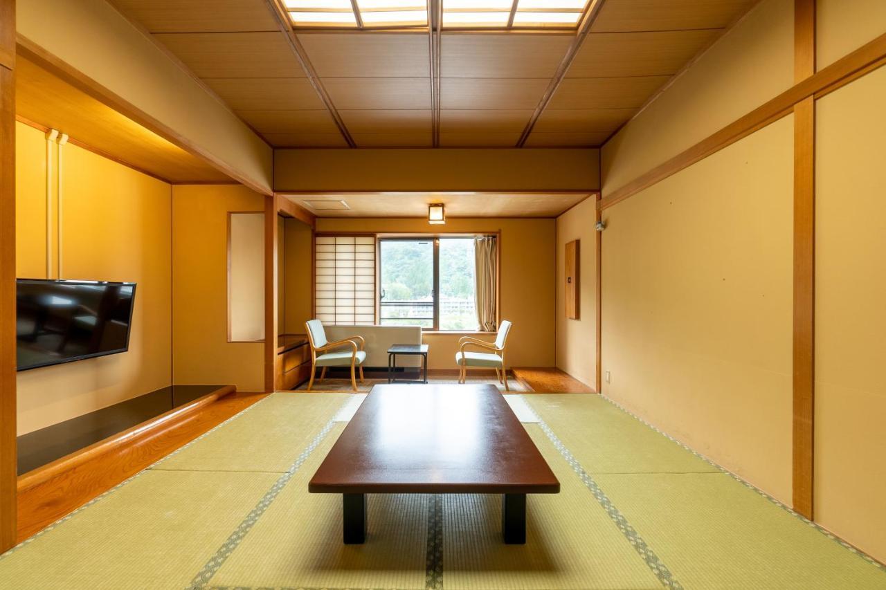 Отель Ooedo Onsen Monogatari Kounkaku Osaki  Экстерьер фото